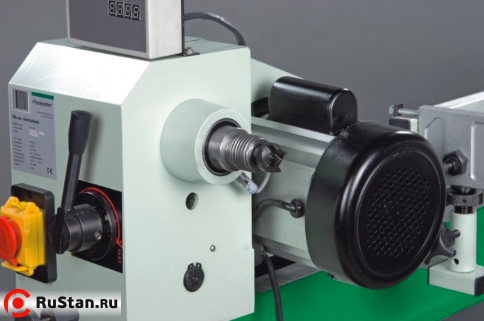 Быстрая и удобная установка скорости шпинделя рукояткой на передней бабки. фото №3 HolzStar DB1100 фото №3